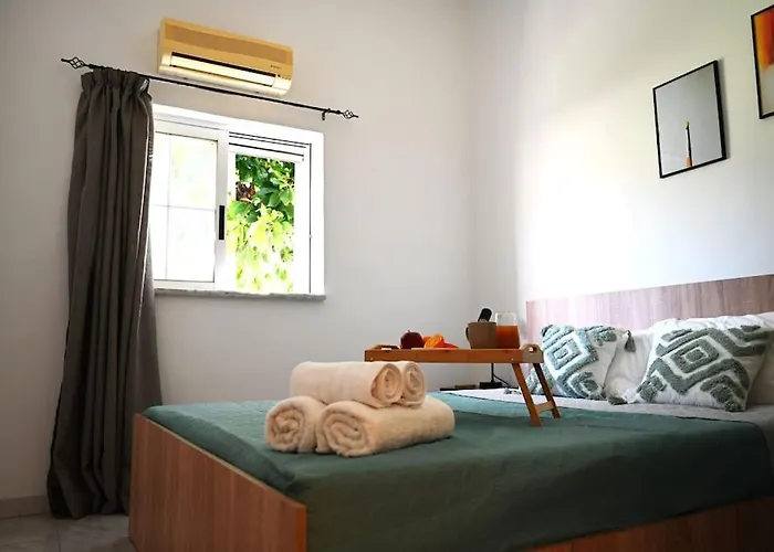 Menta 1-bedroom By Aelios In